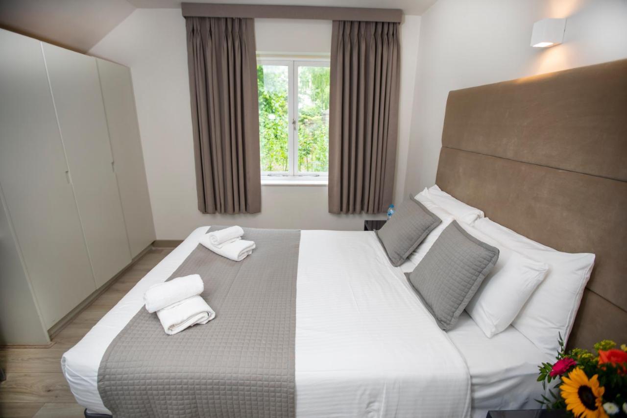 Aparthotel Arch Londra