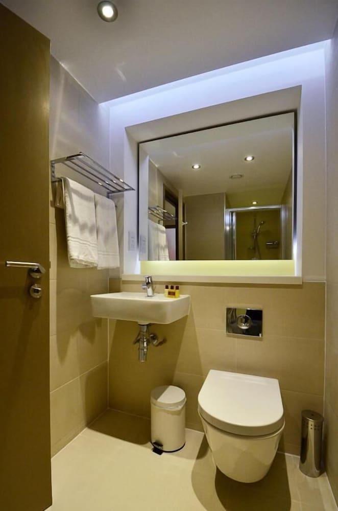 Aparthotel Arch Londra